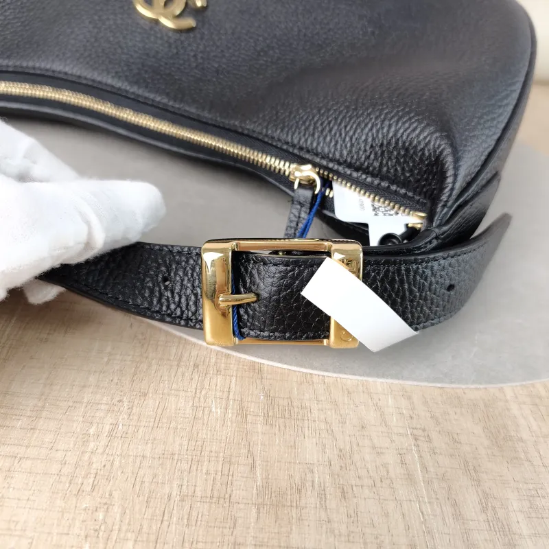 Chanel Shoulder Bag 26b Hobo Gabrielle Bag Black Calfskin One Size 30 × 9 × 21 cm — detail view 5 of 12