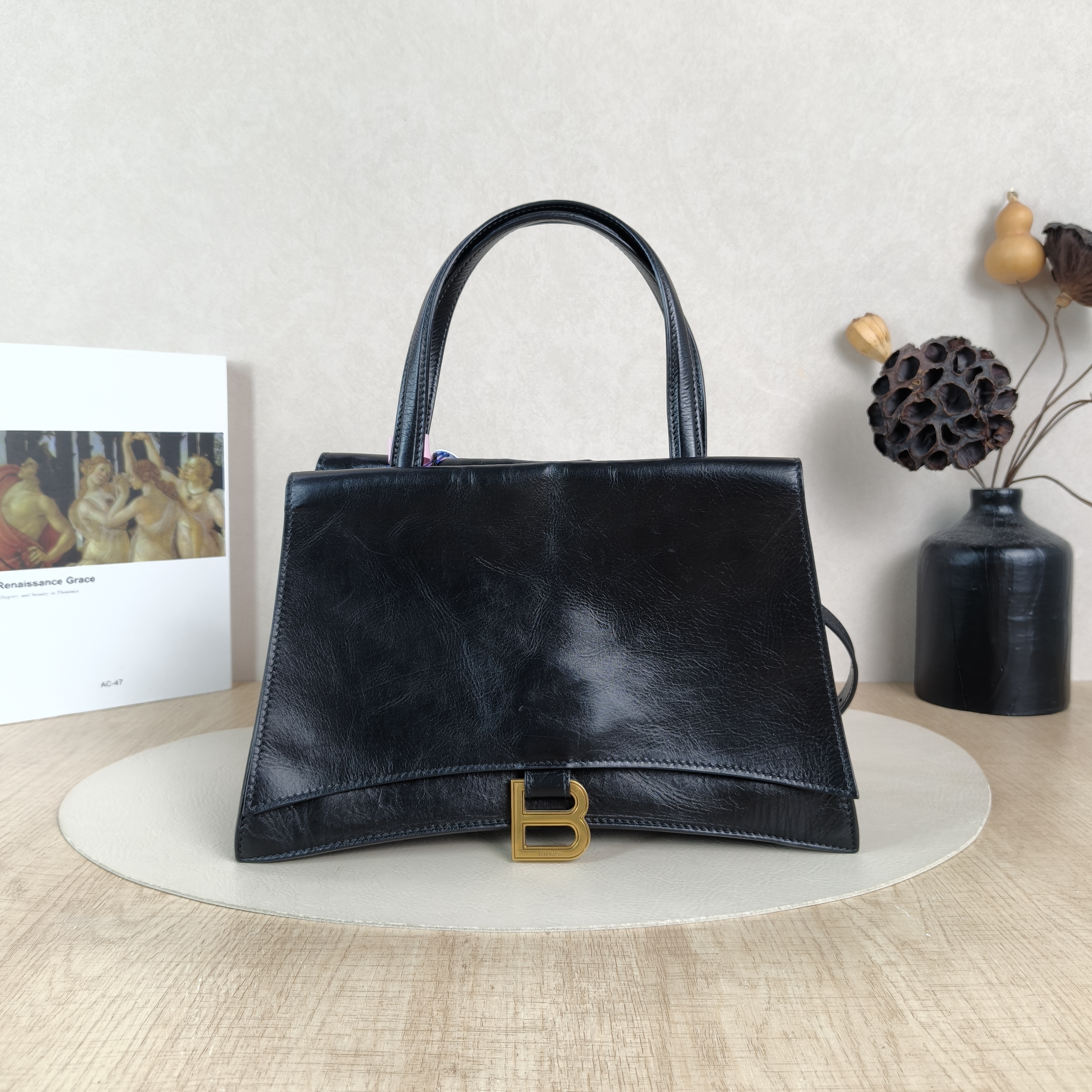 BALENCIAGA Shoulder Bag Crush On You Black Calfskin Medium28 × 9 × 17 cm