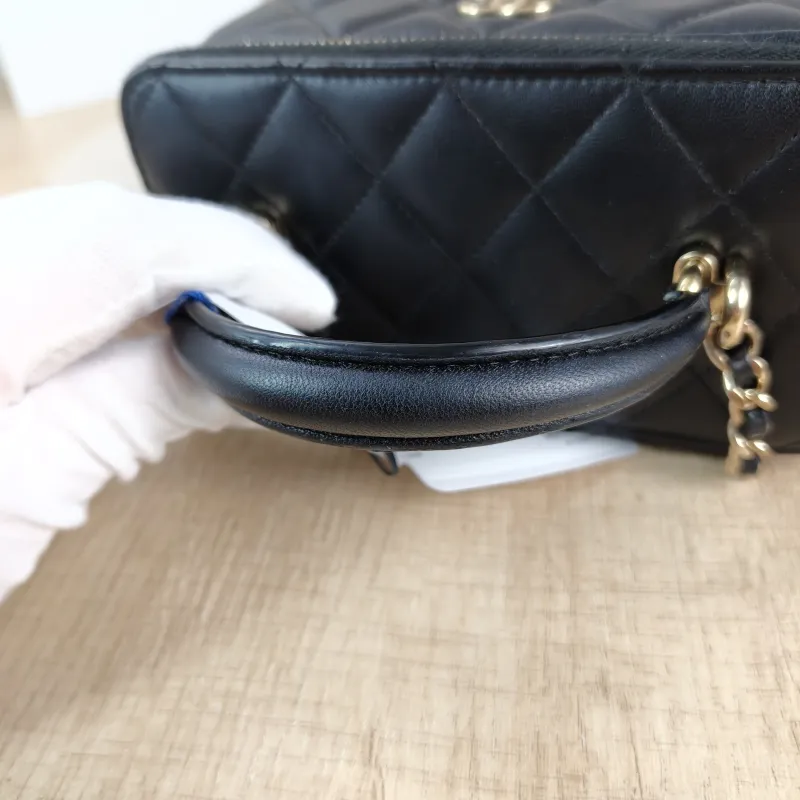 Chanel Top Handle Bag Edition Black Lambskin One Size16 × 8 × 9.5 cm — detail view 5 of 12