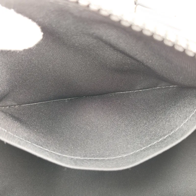 Louis Vuitton Crossbody Bag Keepall 25 Taurillon Embossed Calfskin Monogram Medium25 × 11 × 15 cm — detail view 8 of 12