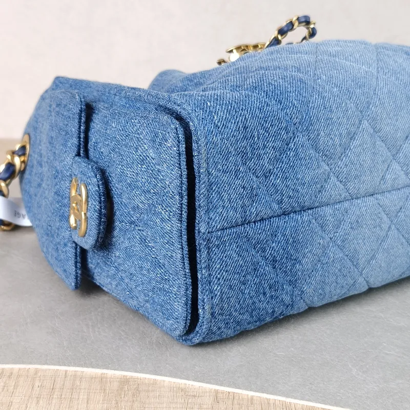 Chanel Crossbody Bag 25Bag Blue Mini 22 × 12.5 × 20 cm — detail view 5 of 11