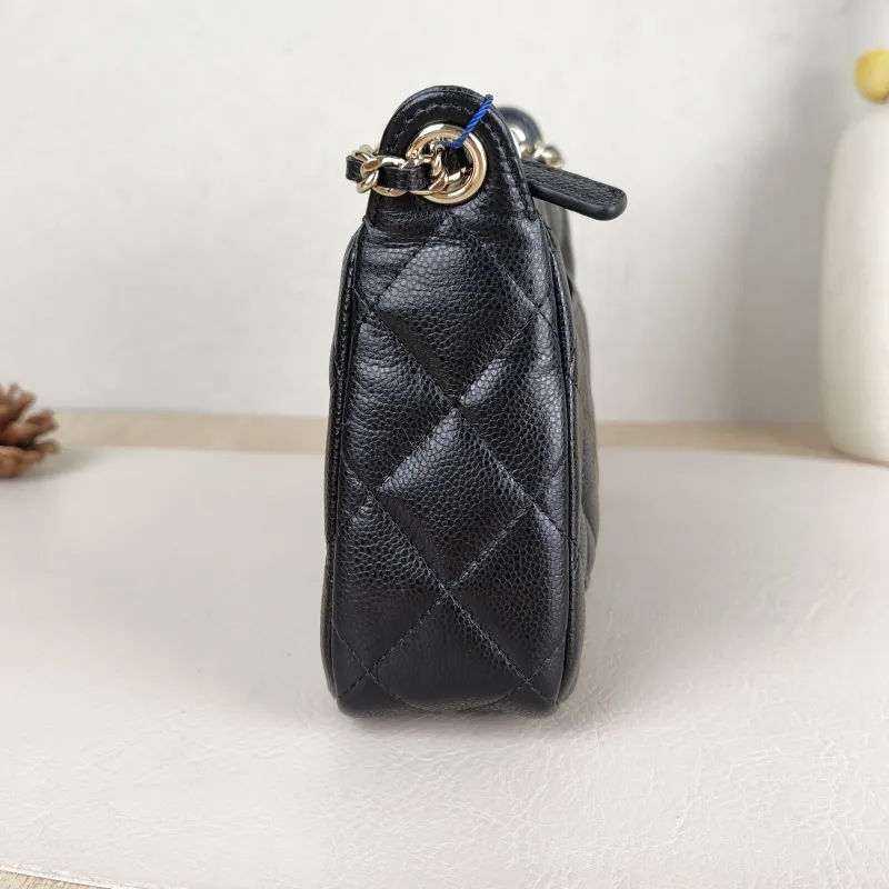 Chanel Crossbody Bag Black Grained Calfskin One Size21 × 5.5 × 12 cm — detail view 11 of 12