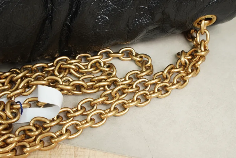 BALENCIAGA Shoulder Bag MONACO Chain Bag Black Calfskin28 × 10 × 18 cm — detail view 14 of 31