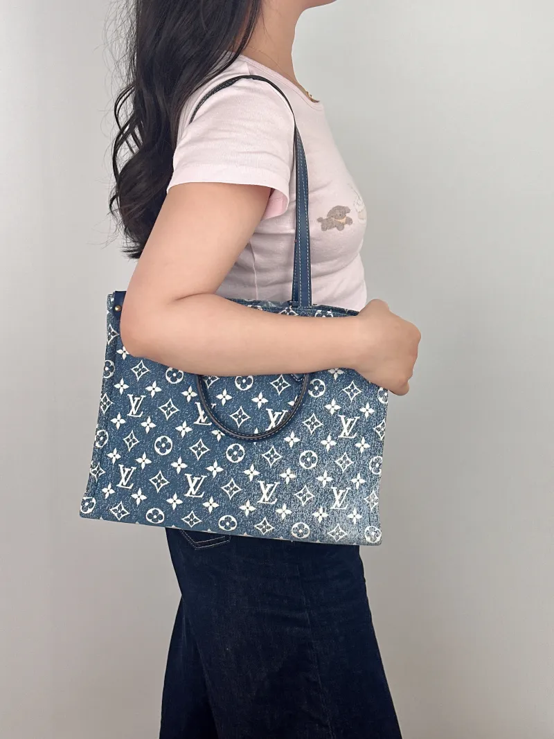Louis Vuitton Shoulder Bag Onthego Medium Blue Medium 31 × 14 × 24 cm — on-model view 2 of 2