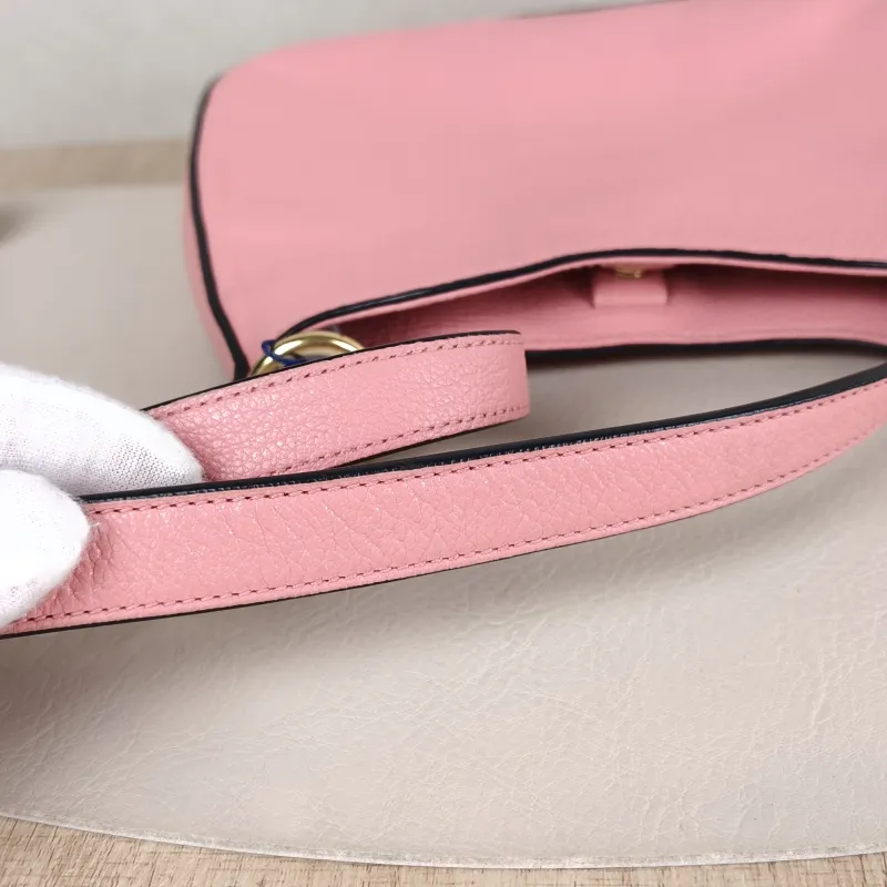 Miumiu Shoulder Bag Shoulder Bag Pink Calfskin 22 × 5 × 17 cm — detail view 2 of 9
