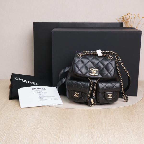 Chanel 25p duma Small Black with Gold-Tone Hardware Grained Calfskin Microchip Edition · Box Dust Bag · 16.5 × 10 × 17.5 cm