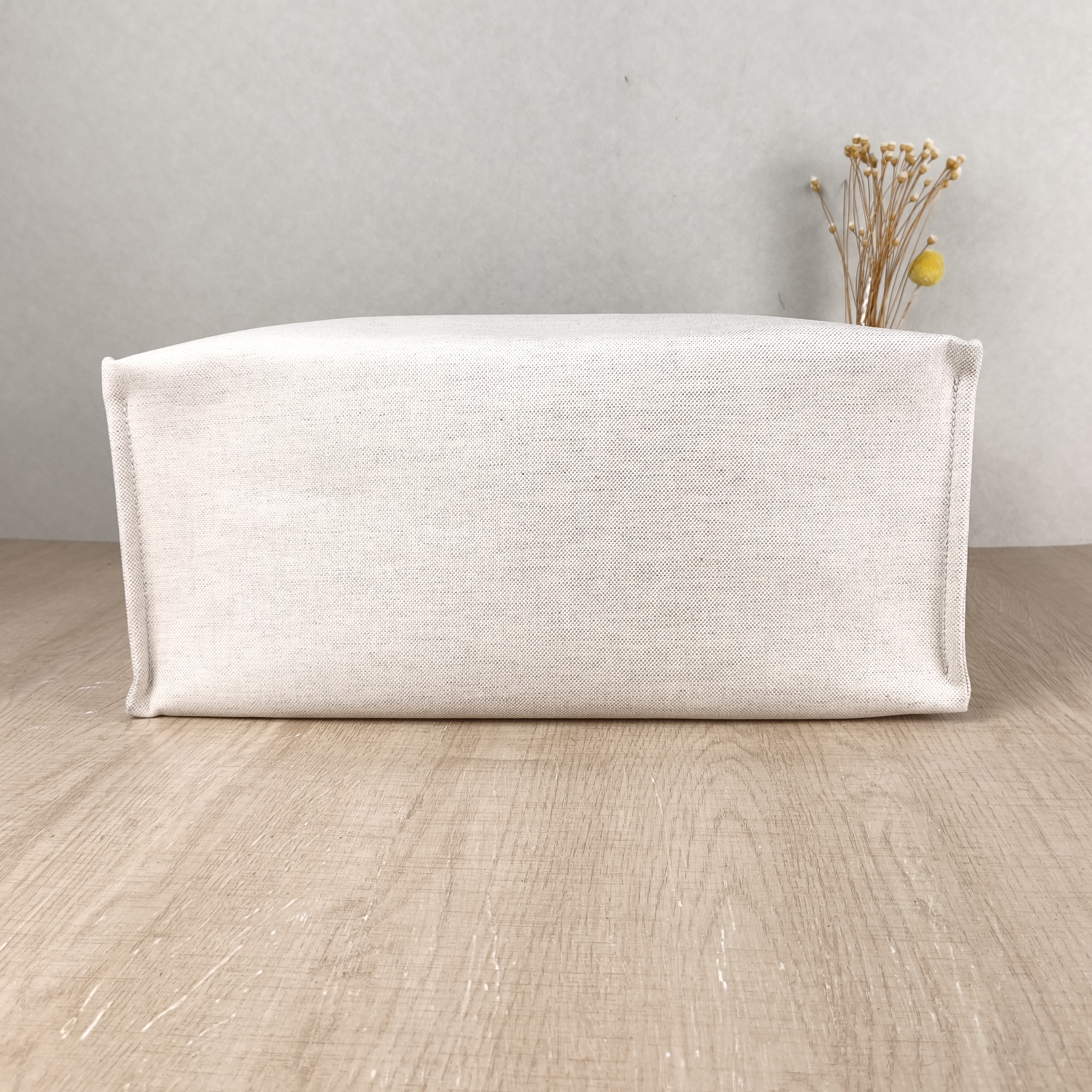 GUCCI Top Handle Bag Tote Bagtote White Canvas Medium41.5 × 18.5 × 29 cm — cover view 2 of 5