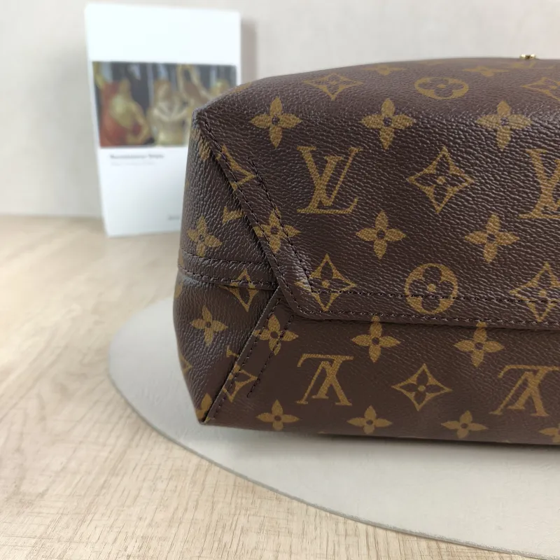 Louis Vuitton Top Handle Bag ATLANTIS Monogram PVC Large 34 × 13.5 × 34 cm — detail view 11 of 15