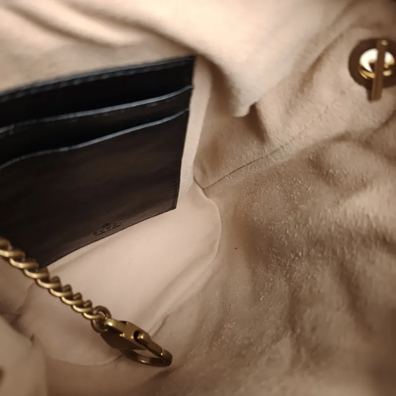 GUCCI Crossbody Bag GG Marmont Marmont Bucket Bag Black Brown Calfskin 14 × 10 × 17 cm — detail view 4 of 9