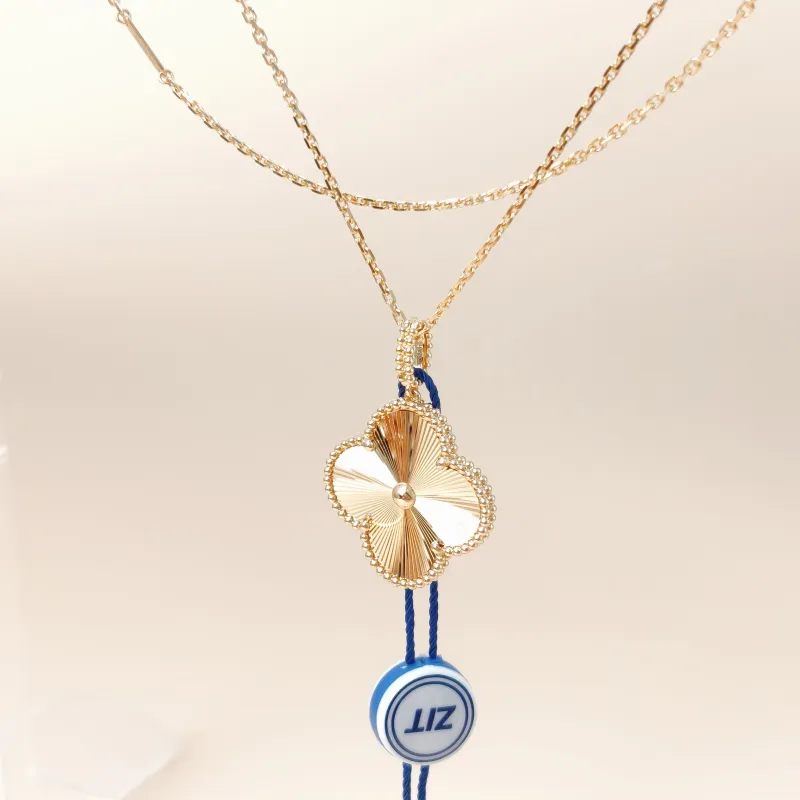 Van Cleef & Arpels Necklace Magic Alhambra Alhambra Collection Necklace Yellow Gold 18KY ellow Gold Magic Large90cm โ cover view 6 of 12