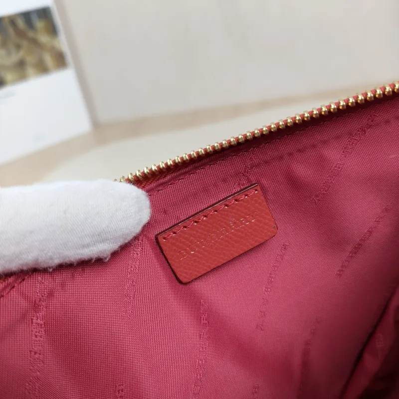 BURBERRY Crossbody Bag Crossbody Bag Red PVC One Size25*15 — detail view 3 of 12