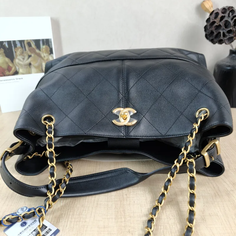Chanel Shoulder Bag Top Handle Bag Black Calfskin One Size 36 × 14 × 24 cm — detail view 8 of 12