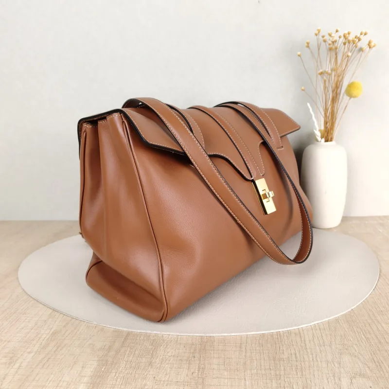 CELINE Shoulder Bag Soft 16Shoulder Bag Caramel Calfskin Medium32 × 15 × 24 cm — cover view 2 of 5