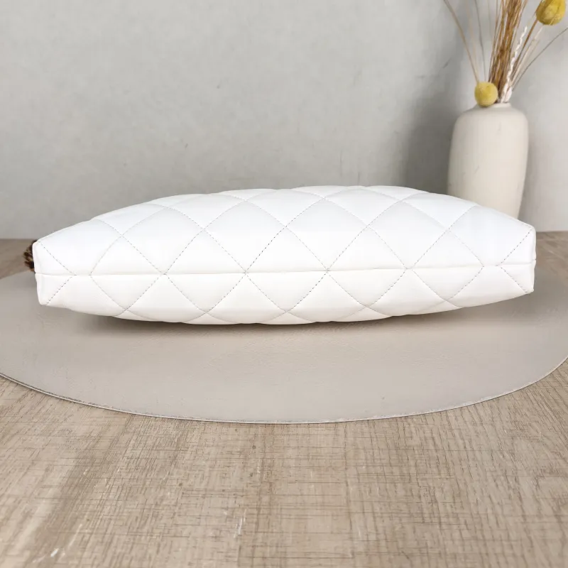 Chanel Shoulder Bag25s hobo White Lambskin Large32 × 6 × 20 cm — cover view 6 of 6