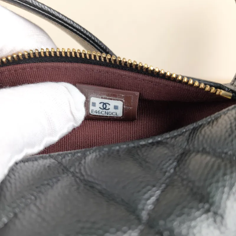 Chanel Crossbody Bag Crossbody Bag Black Grained Calfskin One Size 16 × 6 × 13 cm — detail view 9 of 11