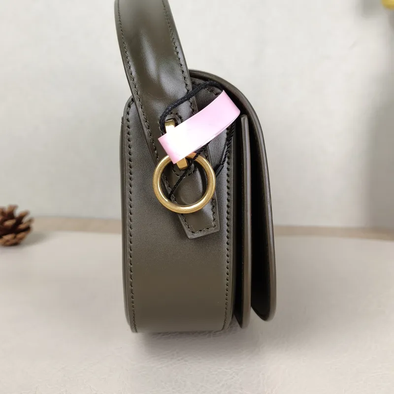 SAINT LAURENT Shoulder Bag VOLTAIRE Calfskin 24 × 6 × 14 cm — detail view 2 of 12