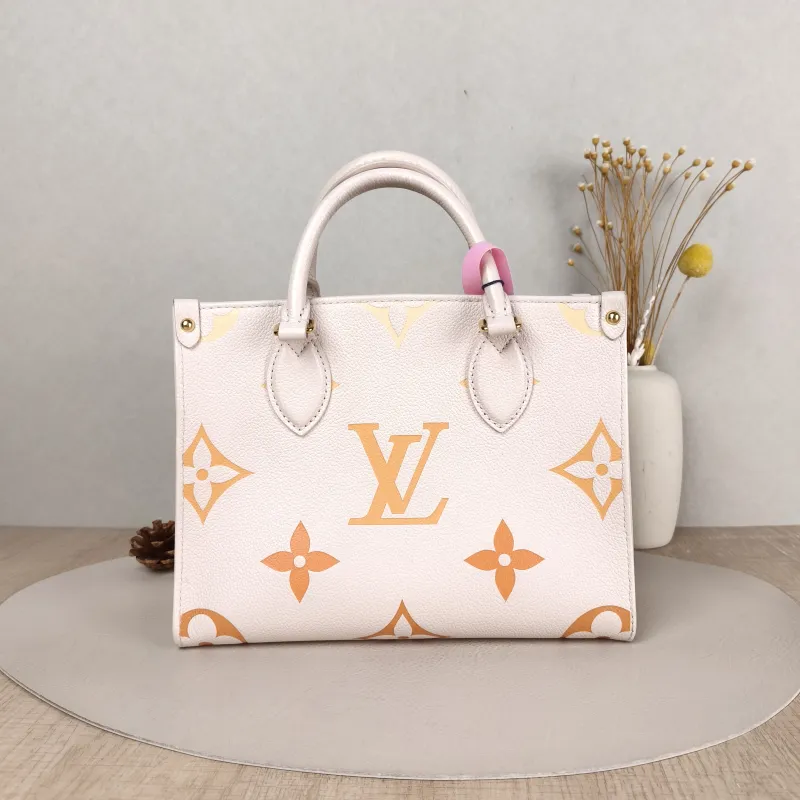 Louis Vuitton Shoulder Bag Onthego Beige Empreinte Embossed Calfskin Small 25 × 11.5 × 19 cm