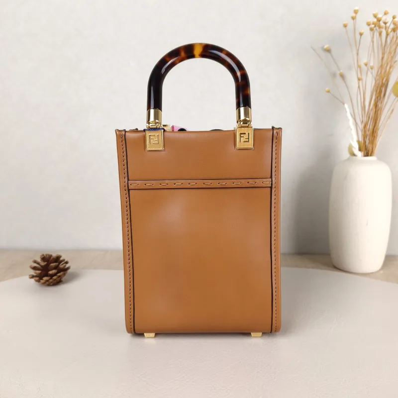 FENDI Crossbody Bagsunshine Caramel Calfskinmini13 × 6.5 × 18 cm — cover view 5 of 5
