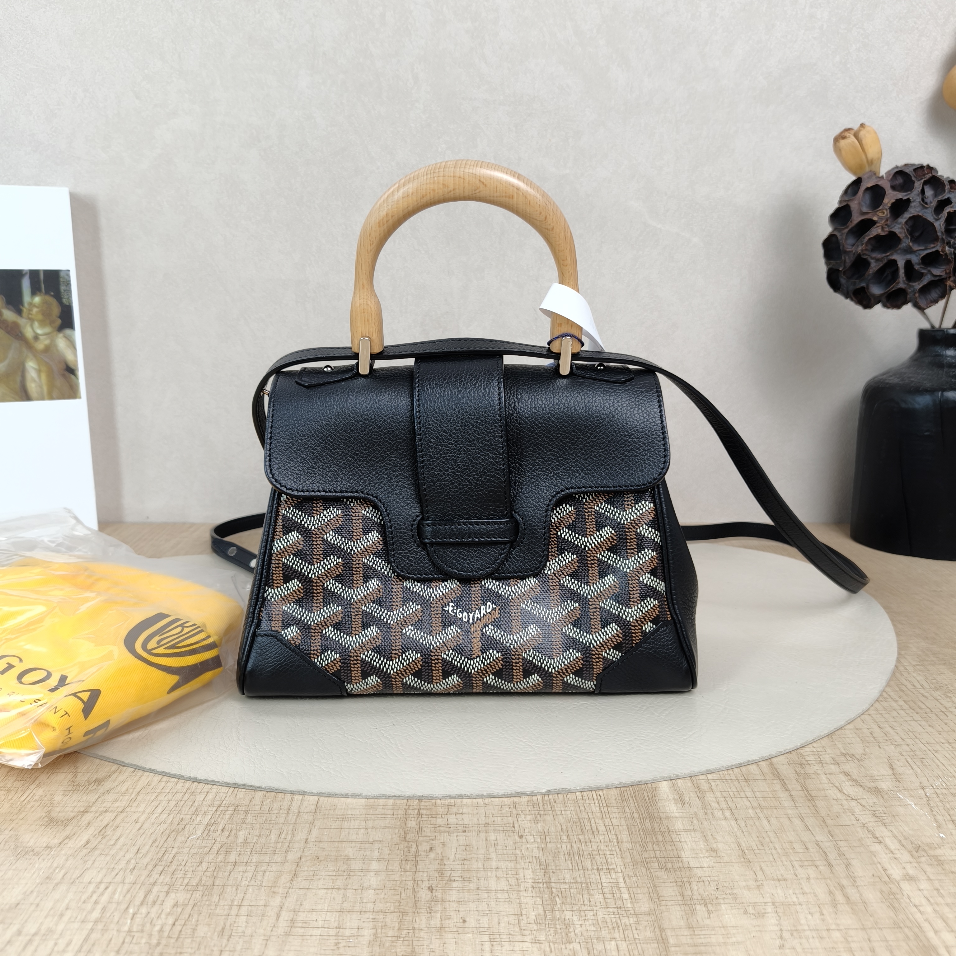 GOYARD Crossbody Bag Saïgon Black Canvas inemini20 × 7.5 × 15 cm — cover view 2 of 6