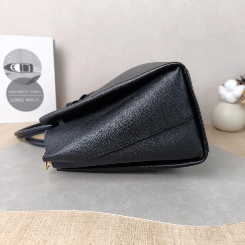 Louis Vuitton Crossbody Bag LOCKMETO Top Handle Bag Black Calfskin One Size 38 × 15.5 × 24 cm — detail view 7 of 11