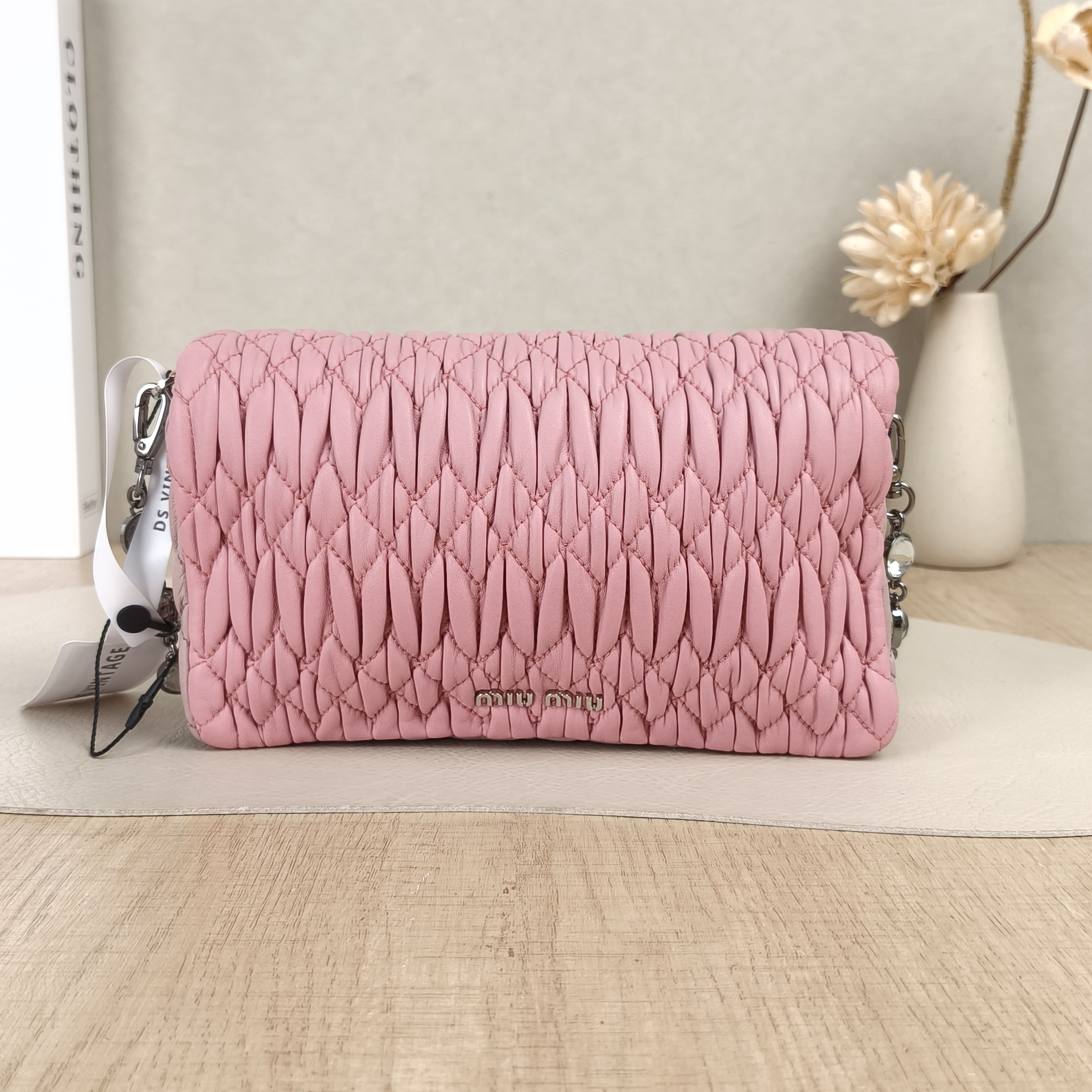 Miumiu Shoulder Bag Pink Lambskin One Size20 × 5 × 11.5 cm — cover view 2 of 5