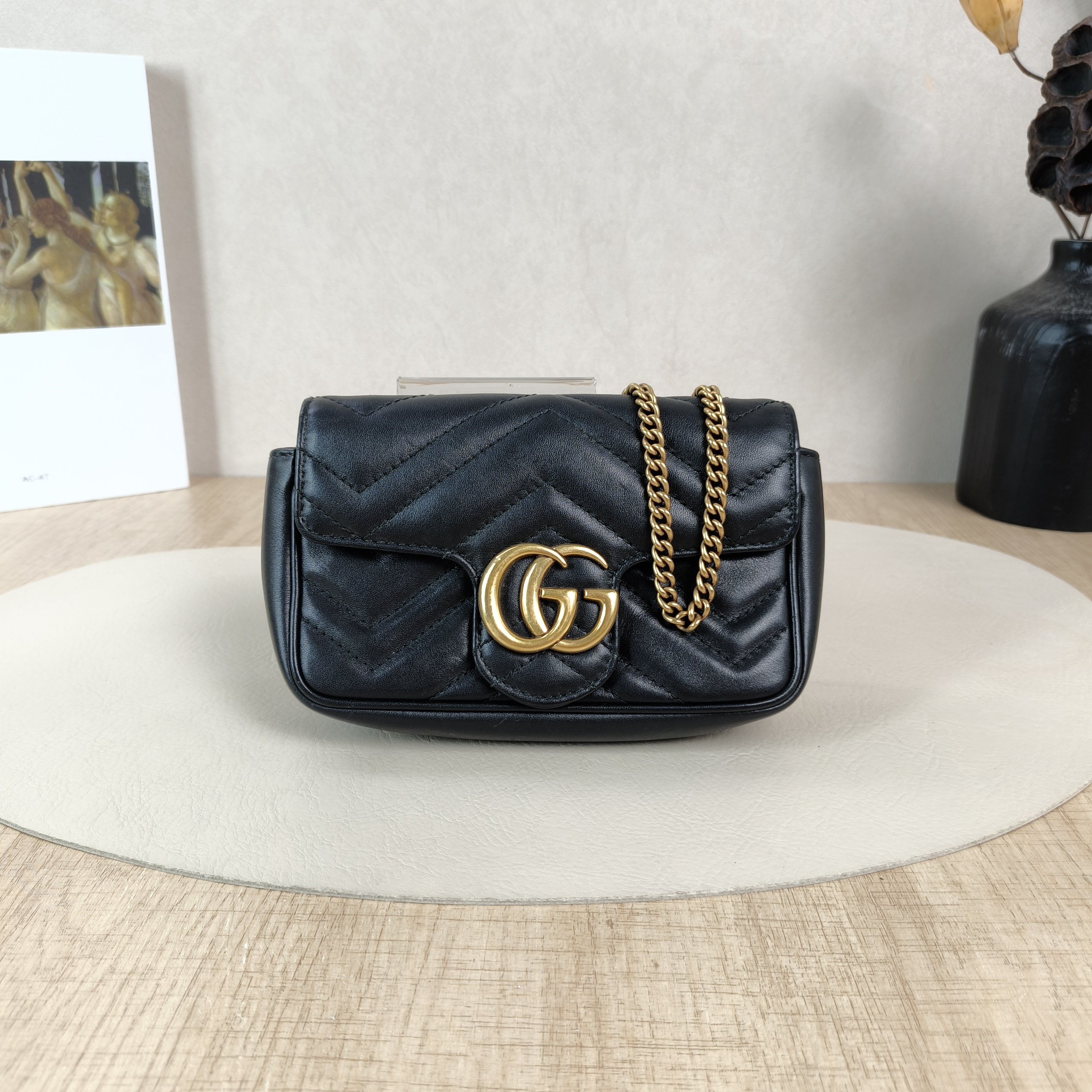 GUCCI Crossbody Bag GG Marmont Mini Marmont Mini Black Calfskinmini16.5 × 4.5 × 9.5 cm