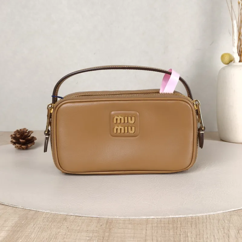 Miumiu Shoulder Bag Camera Bag Calfskin One Size18 × 6.5 × 10 cm
