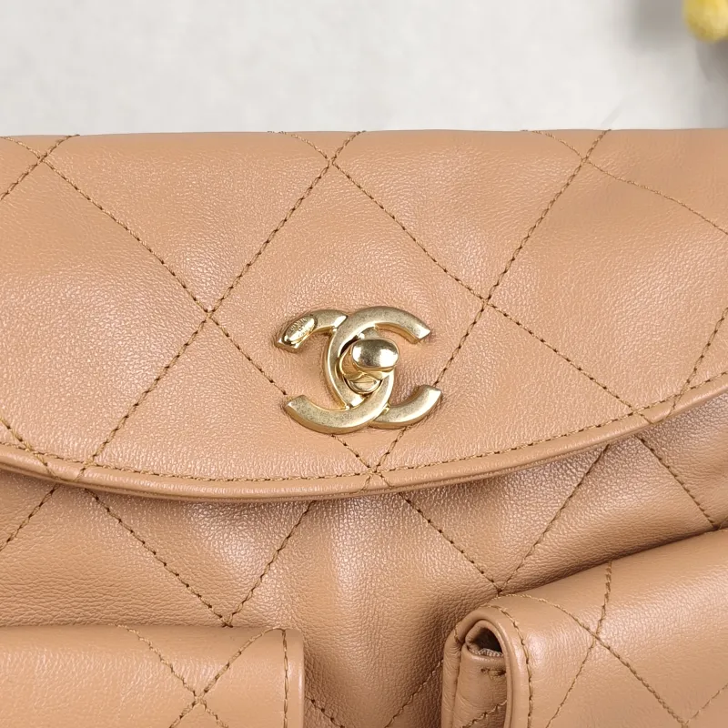 Chanel Shoulder Bag Supple Twins Hobo Calfskin Small 24.5 × 5 × 19 cm — detail view 8 of 17