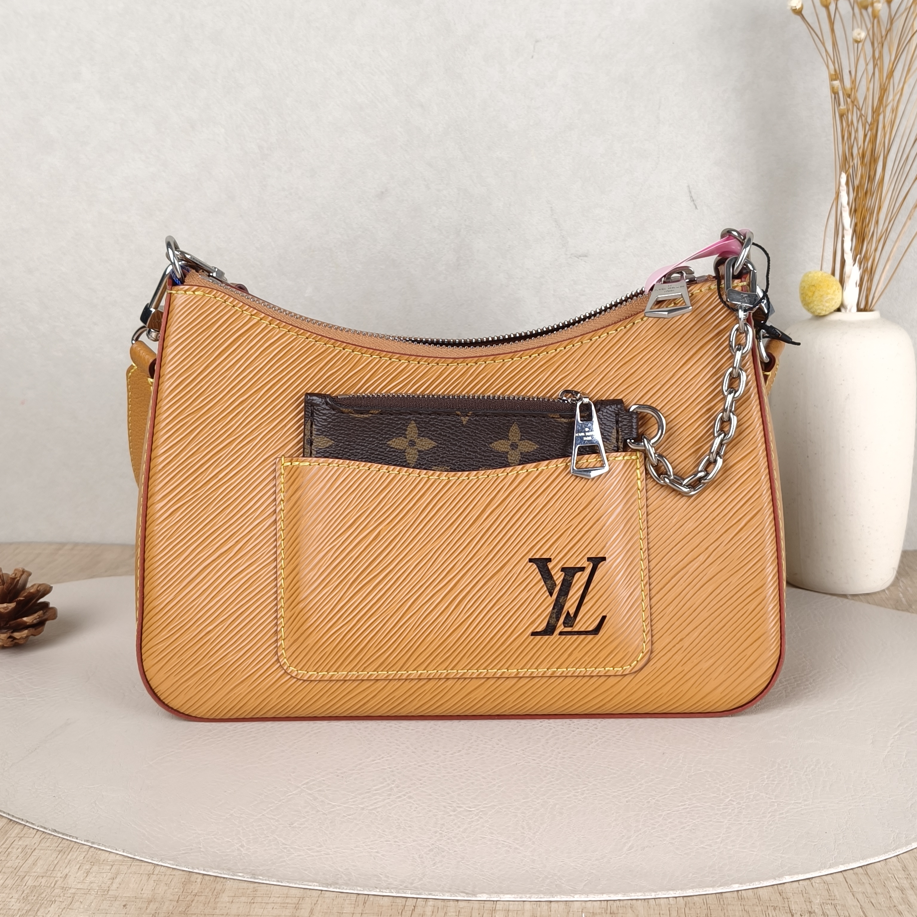 Louis Vuitton Crossbody Bag MARELLE Epi Embossed Calfskin Small25 × 8 × 15 cm