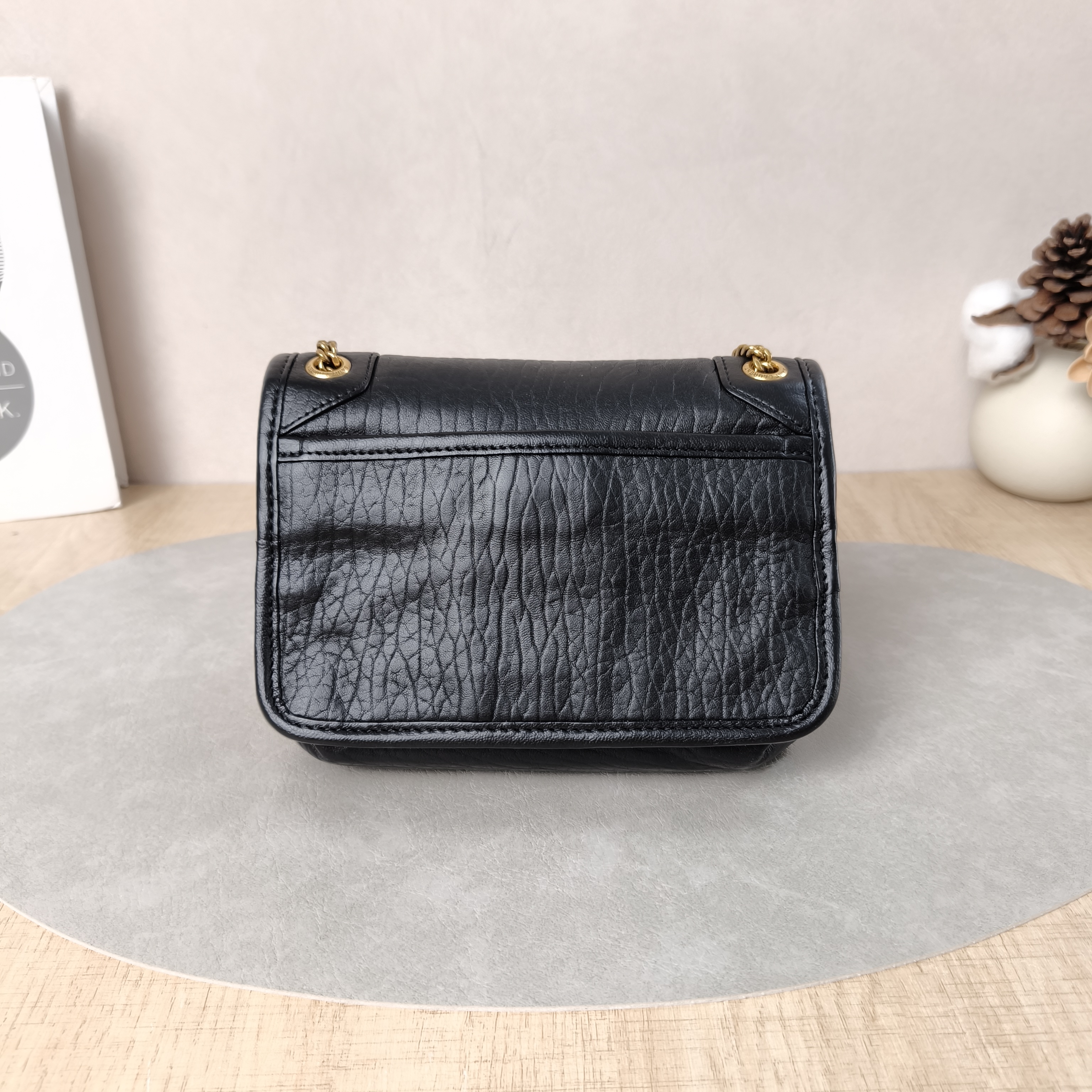 SAINT LAURENT Crossbody Bag Niki Black with Gold-Tone Hardware Lambskinmini18 × 5 × 12.5 cm — cover view 2 of 5