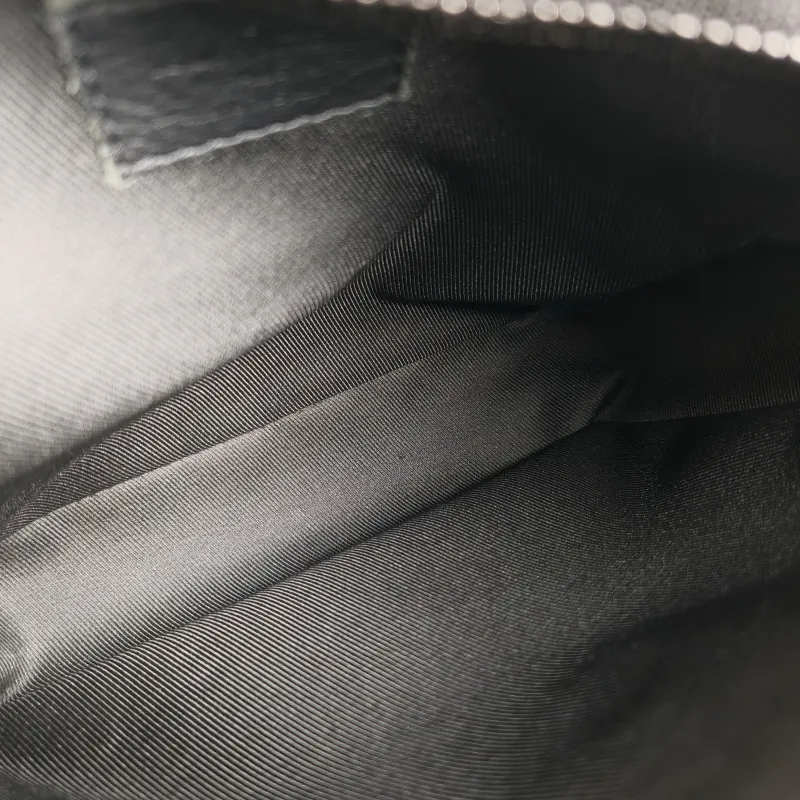 Louis Vuitton Crossbody Bag Getaway Messenger Bag Black Calfskin One Size 18 × 7.8 × 17 cm — detail view 7 of 12