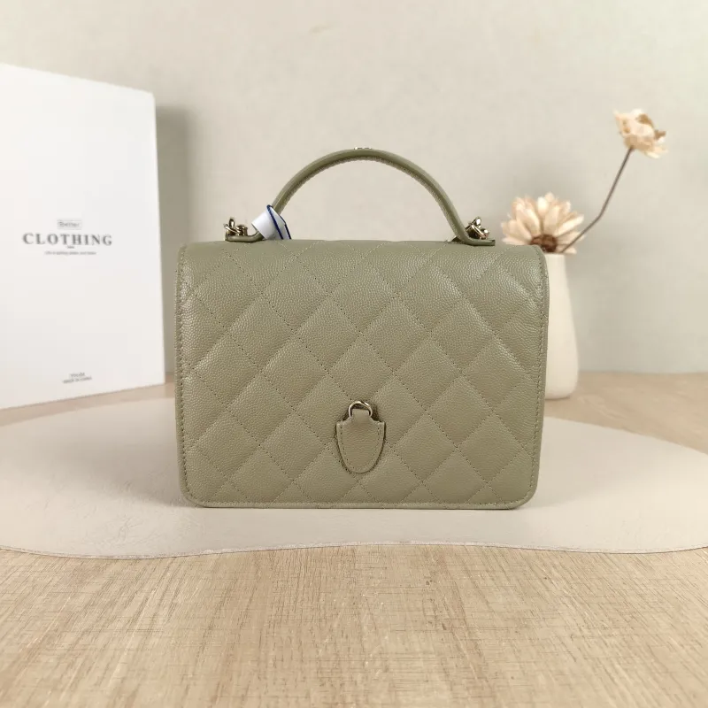 Chanel Backpack26c · 25c Backpack Green Grained Calfskin One Size18.2 × 5 × 14 cm — cover view 2 of 6