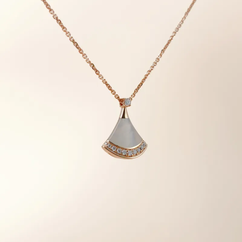 Bvlgari Necklace DIVAS’ DREAM Collection Pearl Pavé Diamond Rose Gold 18KR ose Gold Diamond Small 43cm — cover view 9 of 11
