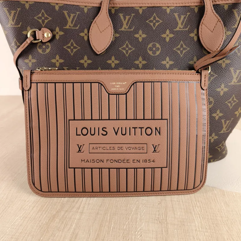 Louis Vuitton Shoulder Bag NEVERFULL INSIDE OUT PVC · Calfskin Medium 31 × 14 × 28 cm — detail view 2 of 9