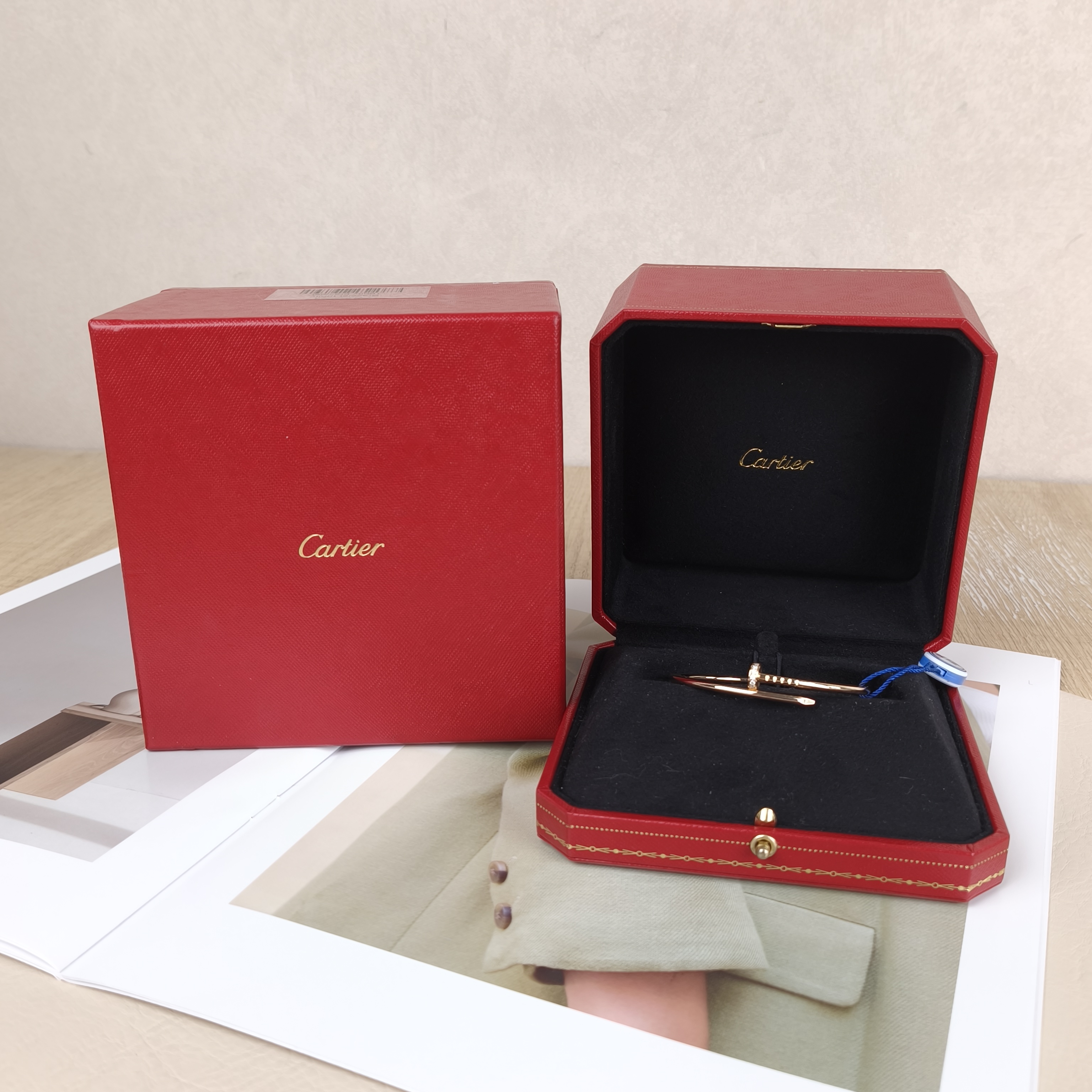 CARTIER Bangle Juste un Clou Bangle Gold18k One Size 2.5 One Size16 — cover view 2 of 11