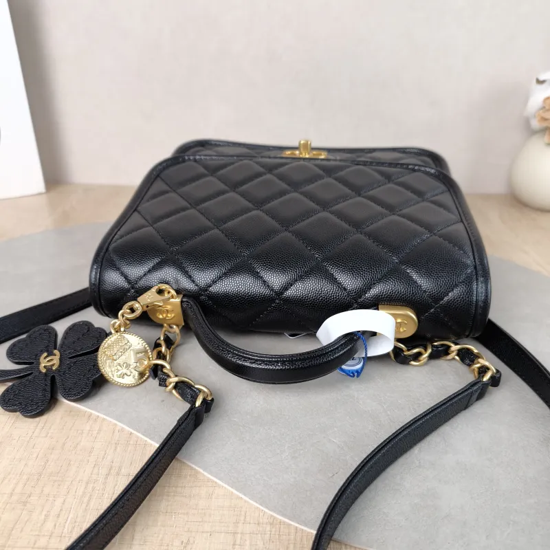 Chanel Backpack Backpack Black Grained Calfskin One Size 22 × 7 × 19.5 cm — detail view 5 of 13
