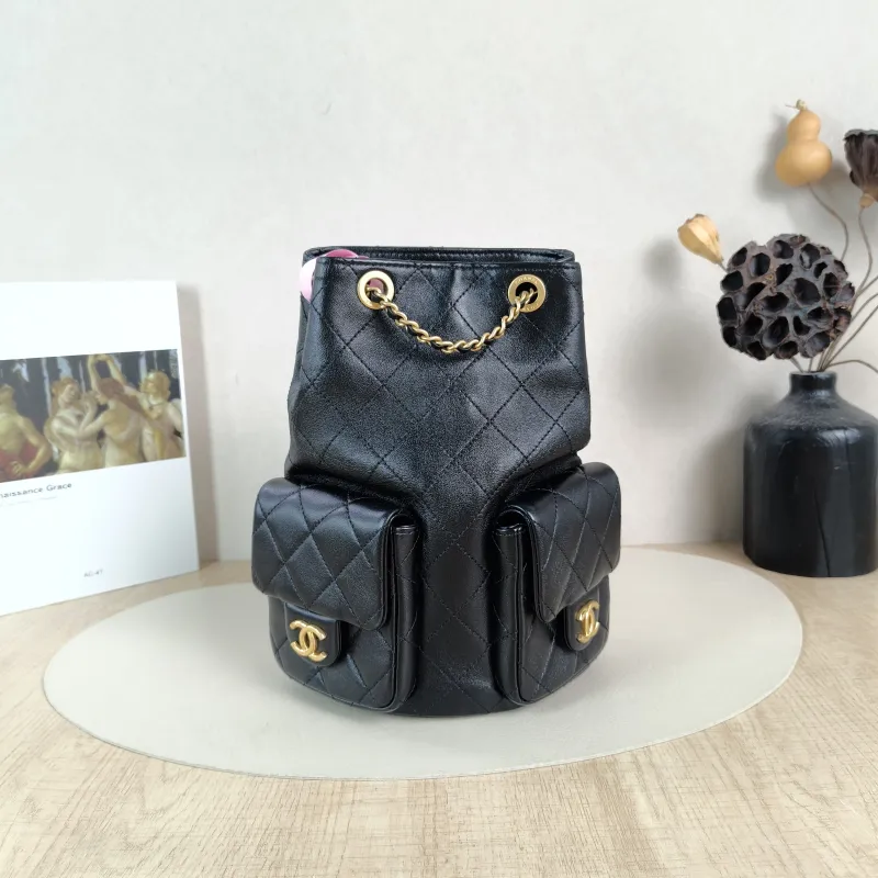 Chanel Backpack25c Backpack Black Lambskin One Size18 × 8 × 24 cm