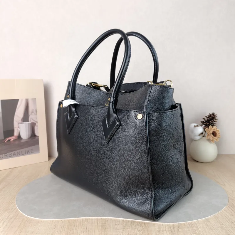 Louis Vuitton Shoulder Bag On My Side Black Calfskin Large 34 × 17 × 28 cm — cover view 4 of 6
