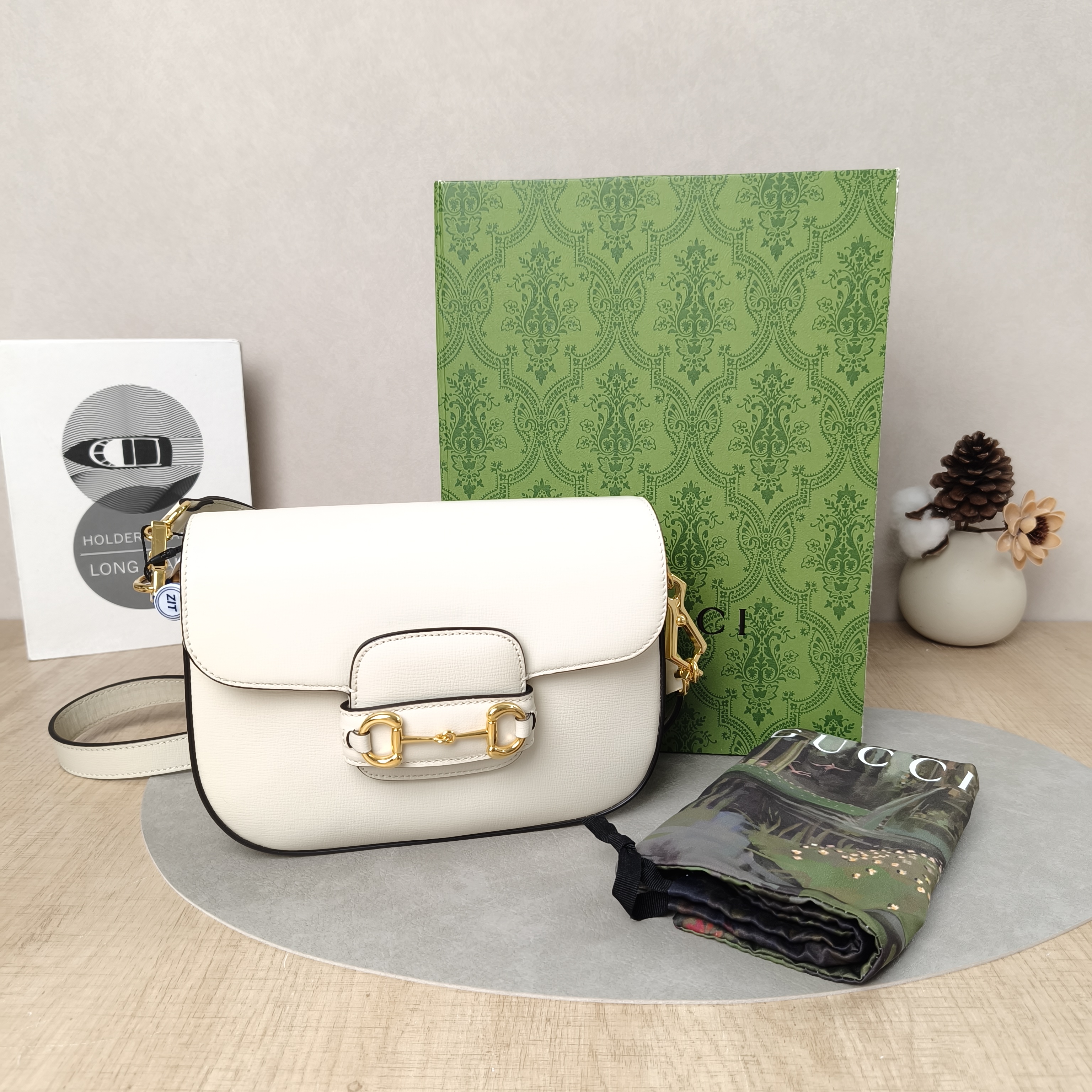 GUCCI Crossbody Bag Horsebit 1955 Horsebit Small White Calfskin Small20.5 × 5 × 14.5 cm — cover view 3 of 6