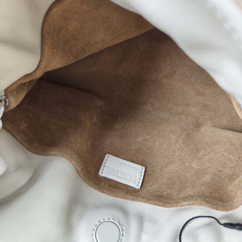 LOEWE Crossbody Bag Flamenco White Calfskin Mini 24 × 9 × 18 cm — detail view 1 of 11