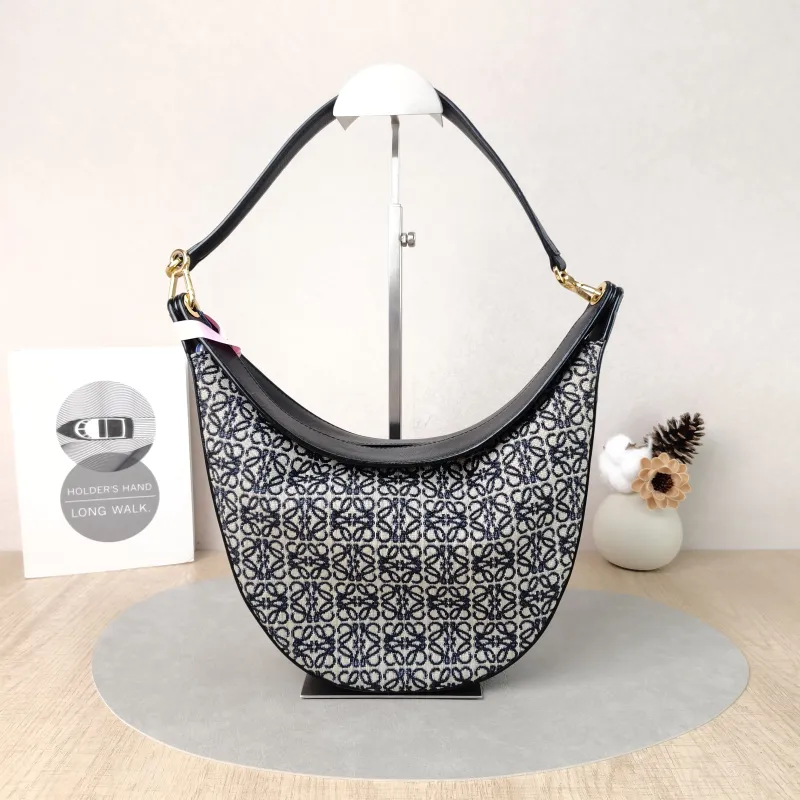 LOEWE Shoulder Bag luna Shoulder Bag Black Canvas One Size 30 × 8 × 28 cm — cover view 2 of 6