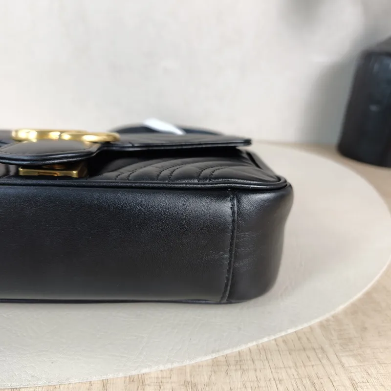 GUCCI Crossbody Bag GG Marmont Small Marmont 22 Black CC alfskin Small 22 × 6 × 13 cm — detail view 2 of 11