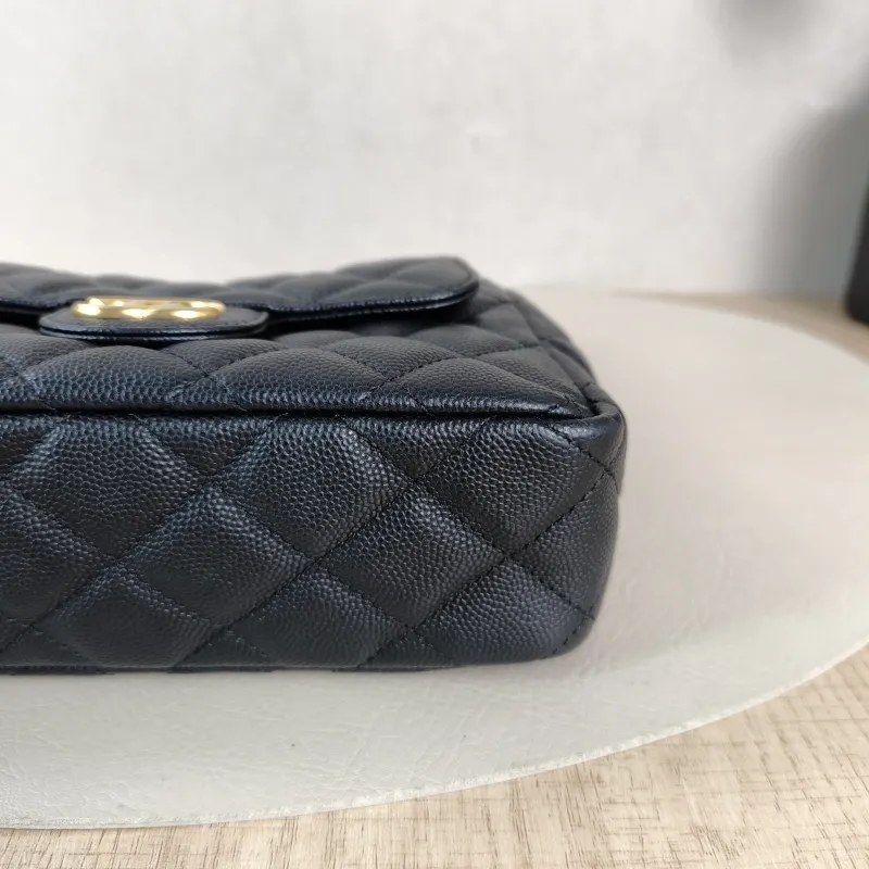 Chanel Crossbody Bag HOBO Black Grained Calfskin Small 19 × 6 × 17 cm — detail view 1 of 10