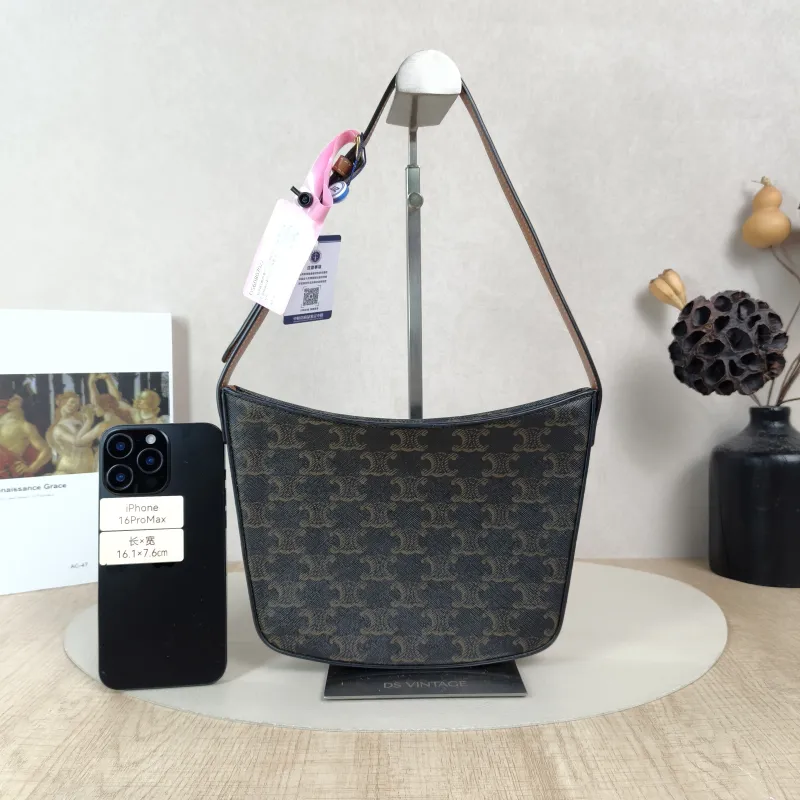 CELINE Shoulder Bag Croque Hobo Monogram PVC Medium18.5 × 2 × 15.5 cm — cover view 5 of 5