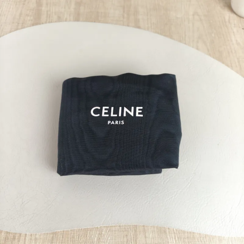 CELINE Crossbody Bag CABAS Mini Monogram PVC Mini 17 × 4 × 20.5 cm — detail view 5 of 10