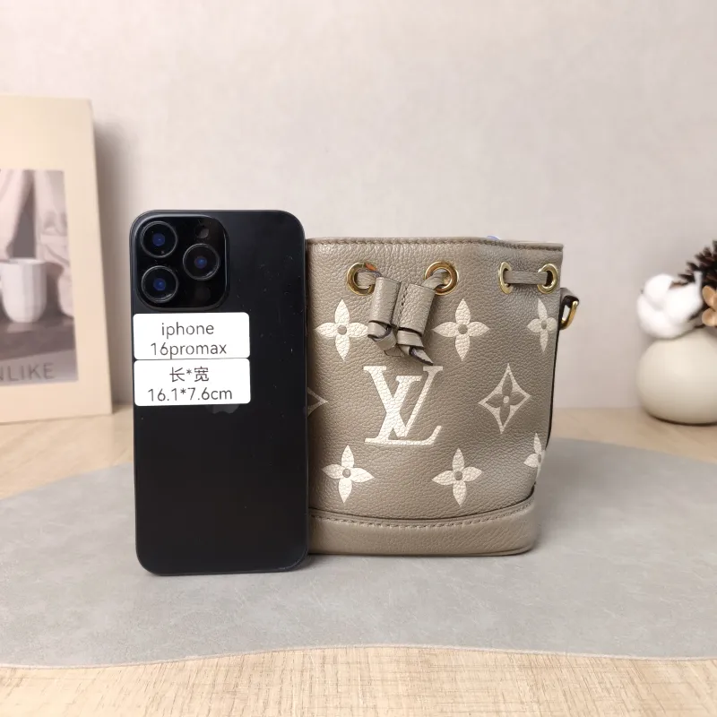 Louis Vuitton Crossbody Bag NANO NOÉ Bucket Bag Nano · White Monogram Empreinte Embossed Calfskin nano 13 × 10 × 16 cm — cover view 3 of 5