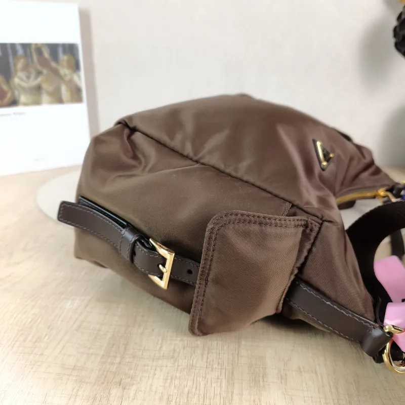 PRADA Shoulder Bag Explore Messenger Bag Nylon Large 32 × 11.5 × 22 cm — detail view 5 of 13