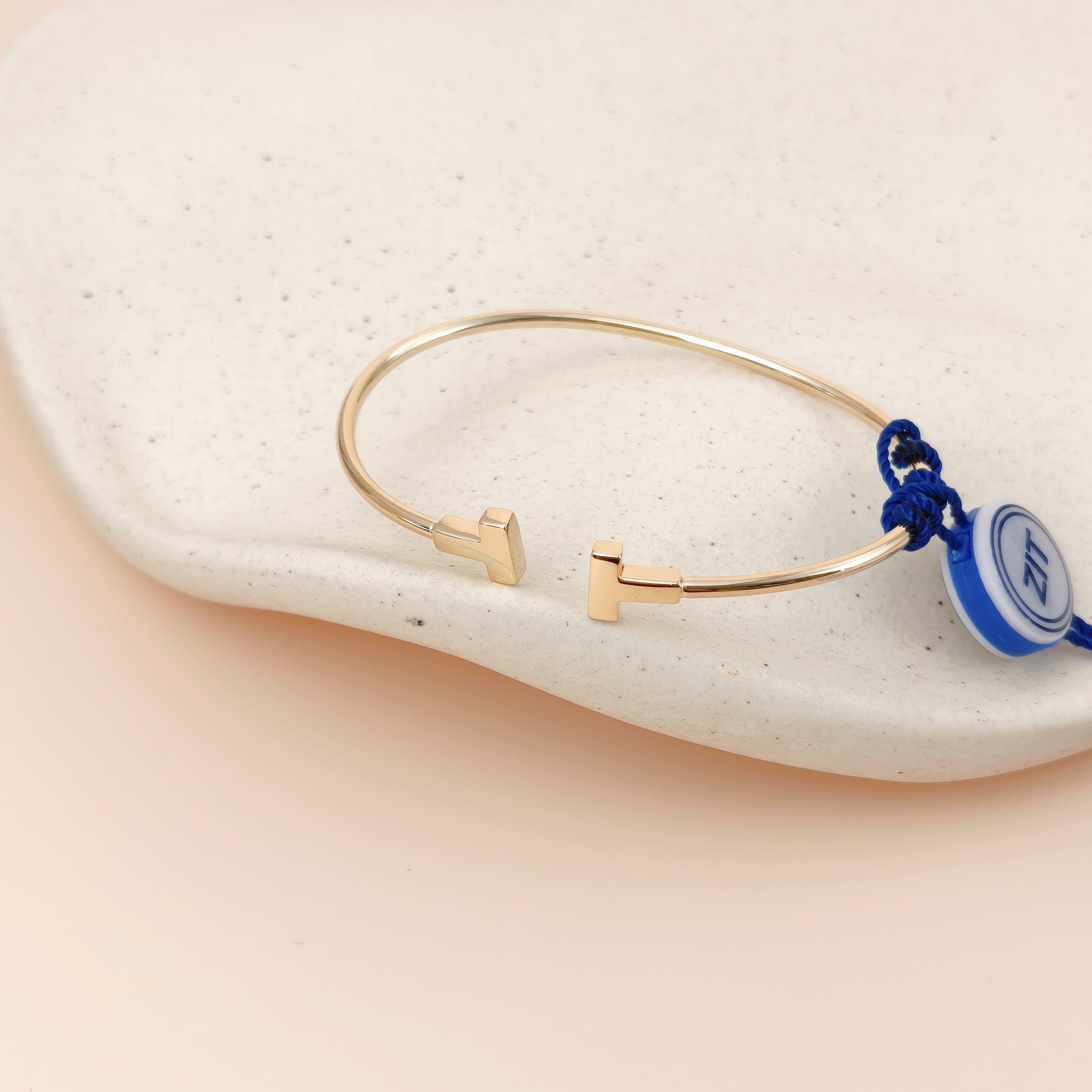 Tiffany&Co. Bangle T Collection T Yellow Gold Yellow Gold 18KY ellow Gold One Size15.4cm — cover view 4 of 8