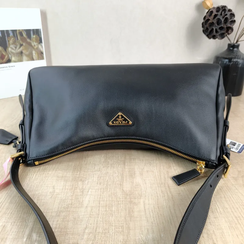PRADA Shoulder Bag Aimée Black Calfskin One Size 38 × 11 × 22 cm — detail view 2 of 11