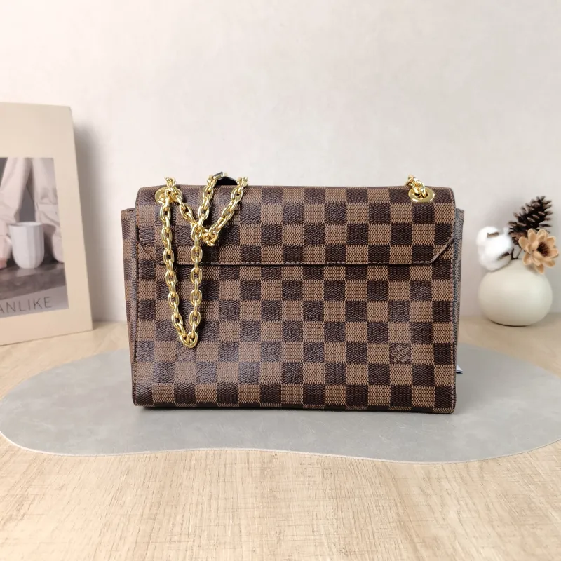 Louis Vuitton Shoulder Bag VAVIN Red · PVC Small 25 × 9.5 × 17 cm — cover view 2 of 6